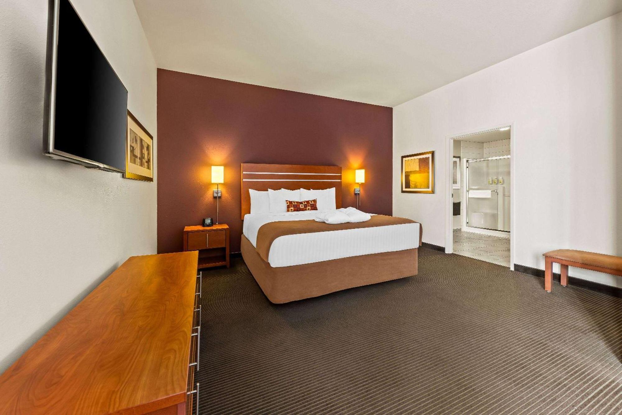 Wingate By Wyndham South 3* Calgary