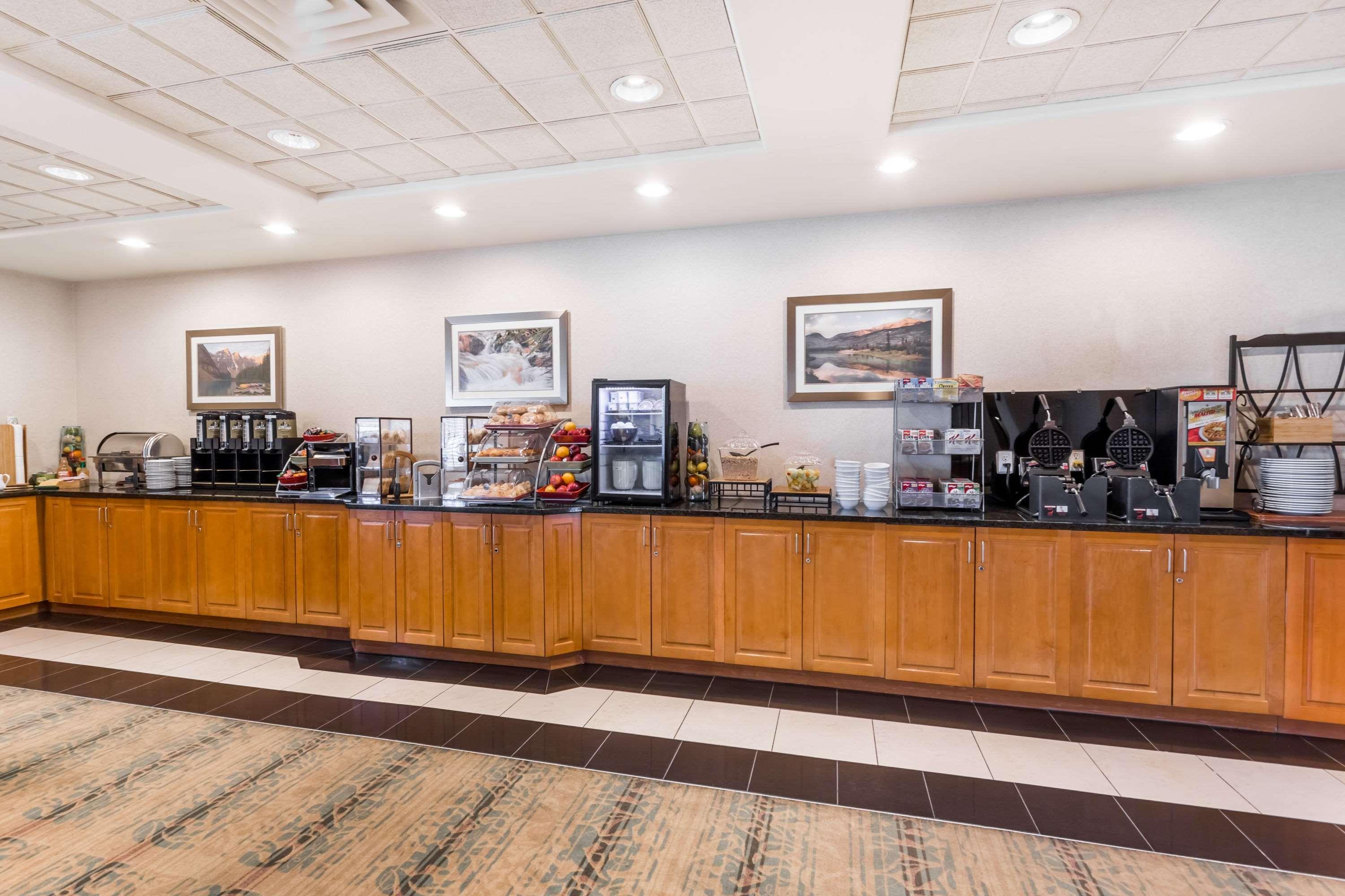 Wingate By Wyndham South 3* Calgary